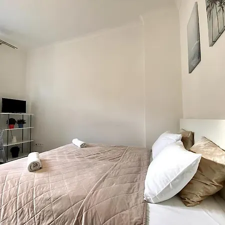 Parkside In Vinohrady Apartman